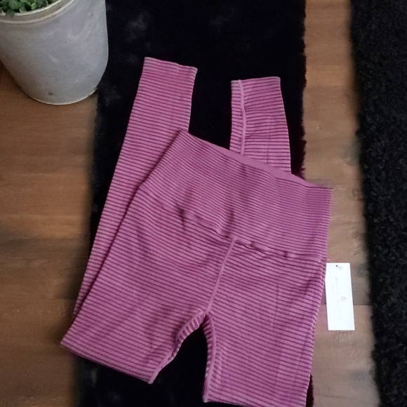 Nwt Spiritual Gangster yoga pants